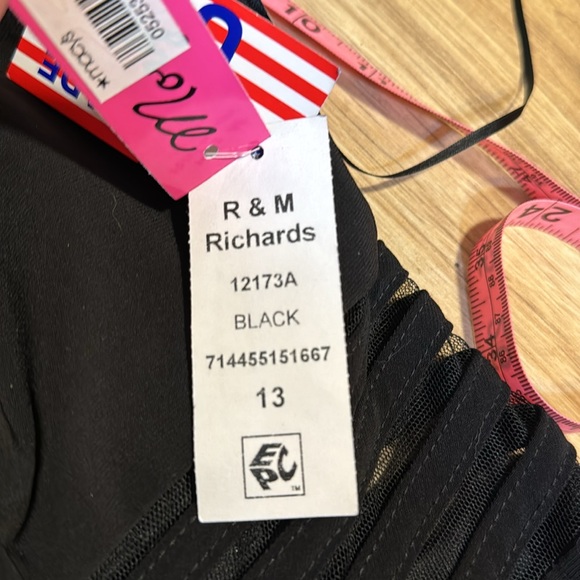 Morgan and Co Black Dress. Womens size 13. NWT. - Picture 10 of 16